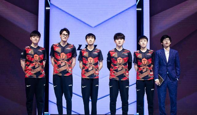 登冠军宝座 登冠军宝座